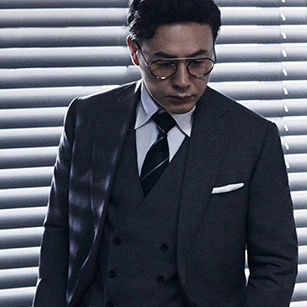 著名導演張頌文