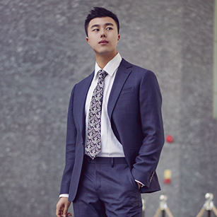 海軍藍同款商務(wù)西服定做