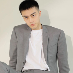 達(dá)人-周哈里窗同款定制西服