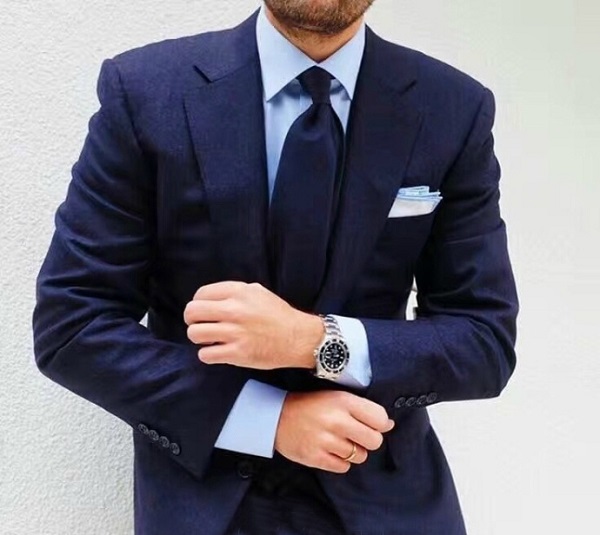 定制西裝應該怎么保養