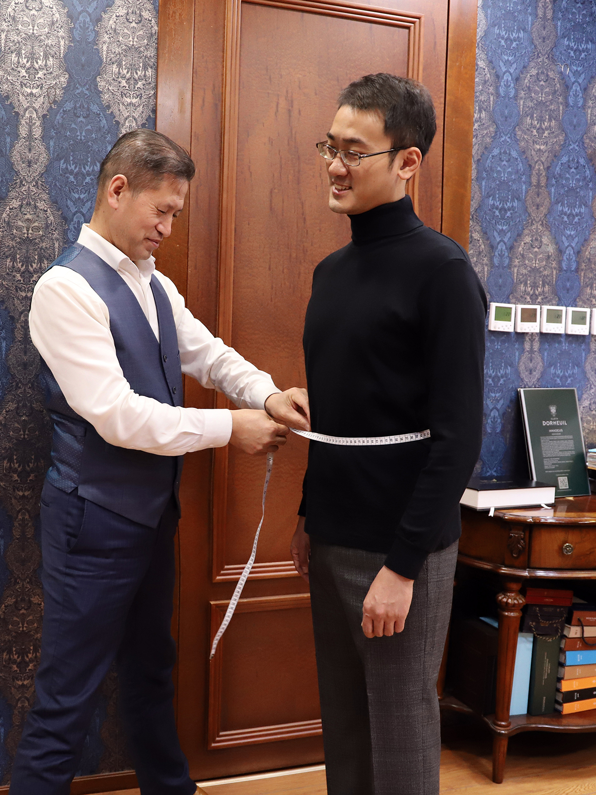 白領職業裝多少西裝定做怎么選