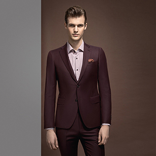 酒紅色素色優(yōu)雅套裝